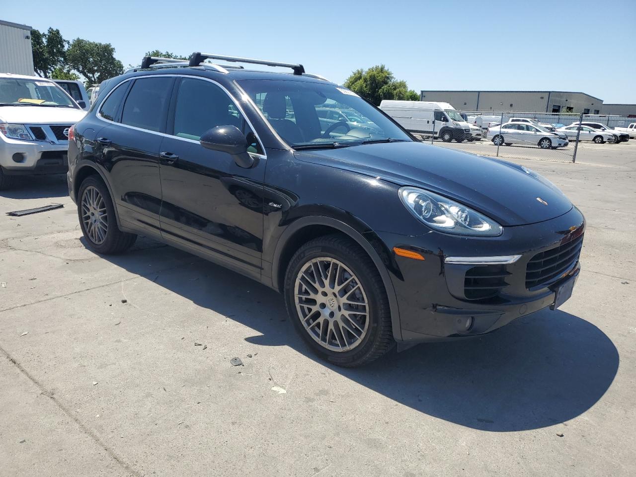 2016 PORSCHE CAYENNE