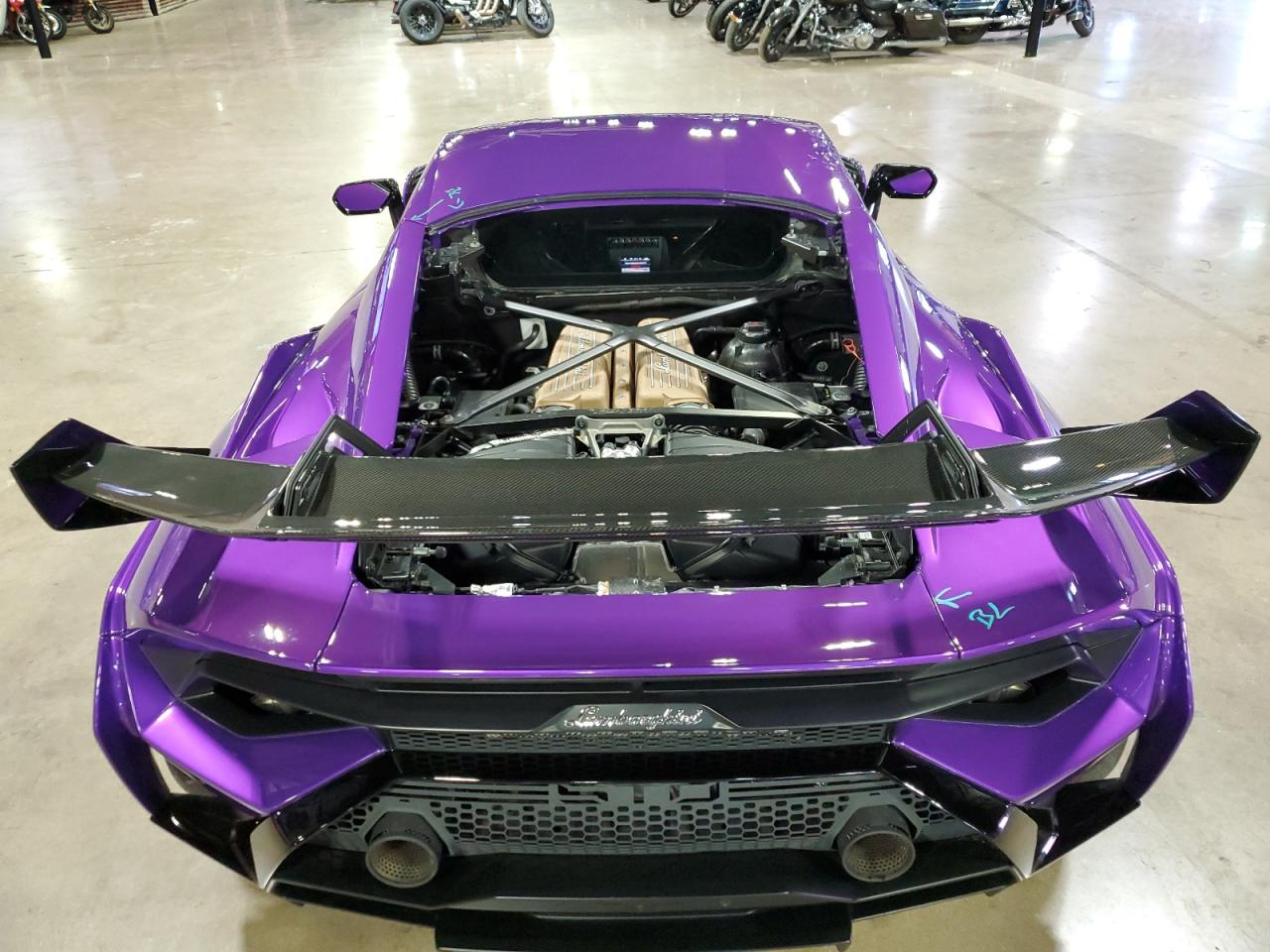 2023 LAMBORGHINI HURACAN STO