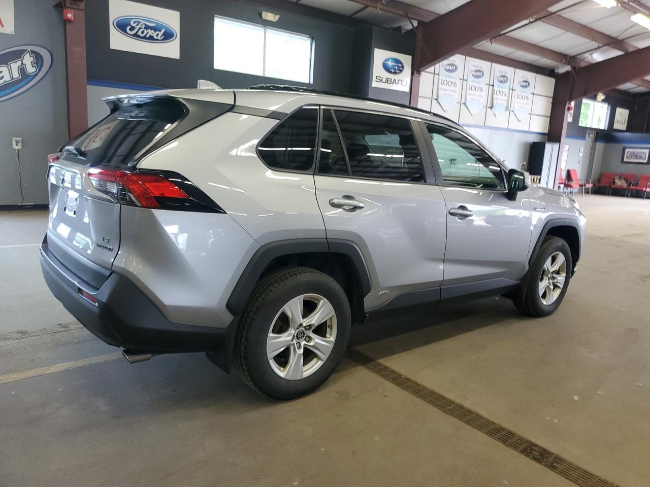 2019 TOYOTA RAV4 LE