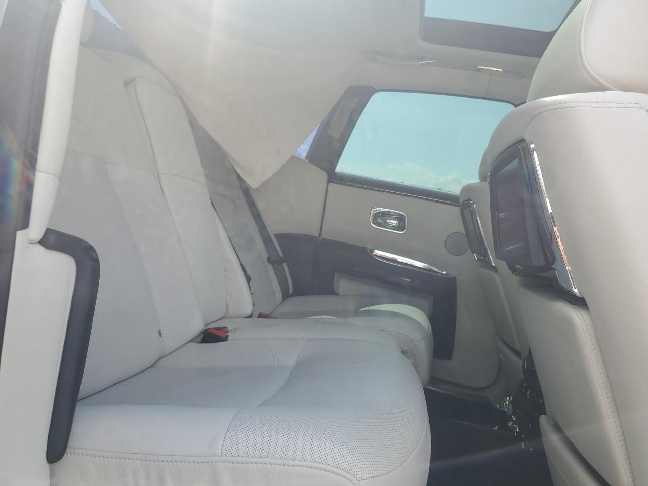 2011 ROLLS-ROYCE GHOST
