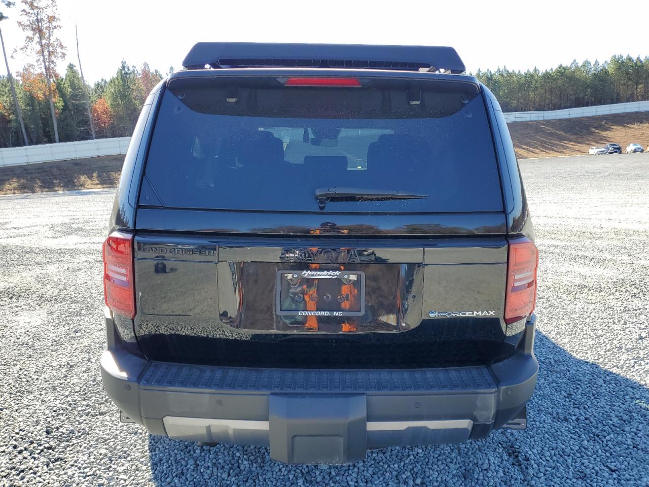 2024 TOYOTA LAND CRUISER BASE
